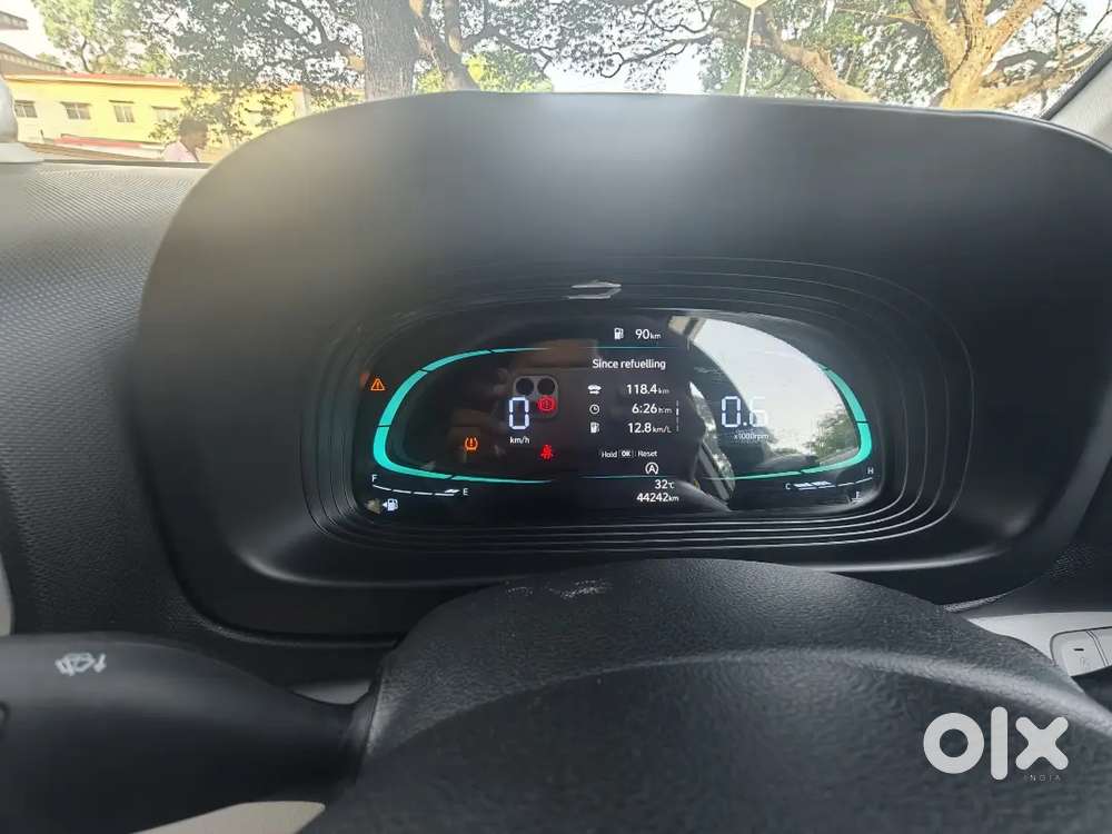 Hyundai Venue Se Petrol Manual 2024