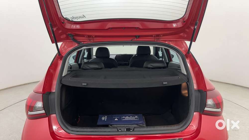 Hyundai New I20 1.2 Asta (o) Ivt, 2025, Petrol