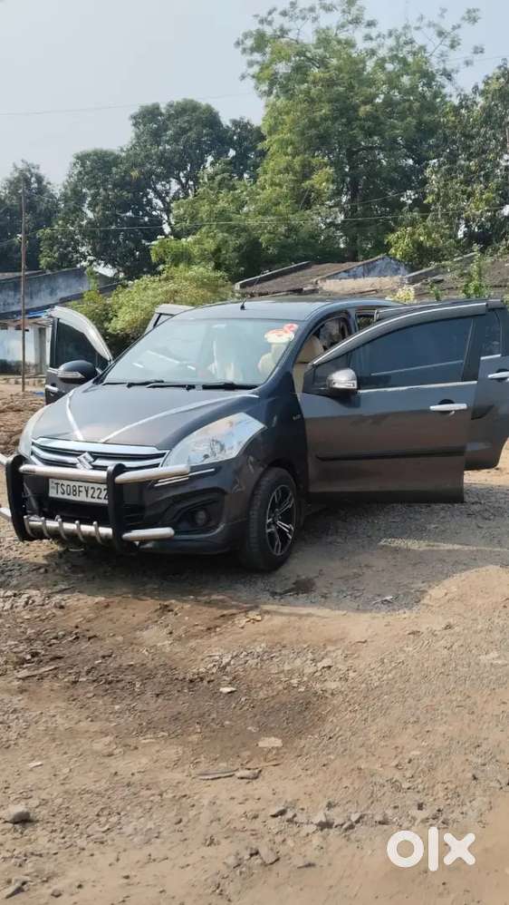 Maruti Suzuki Ertiga 2018 Available 2key's