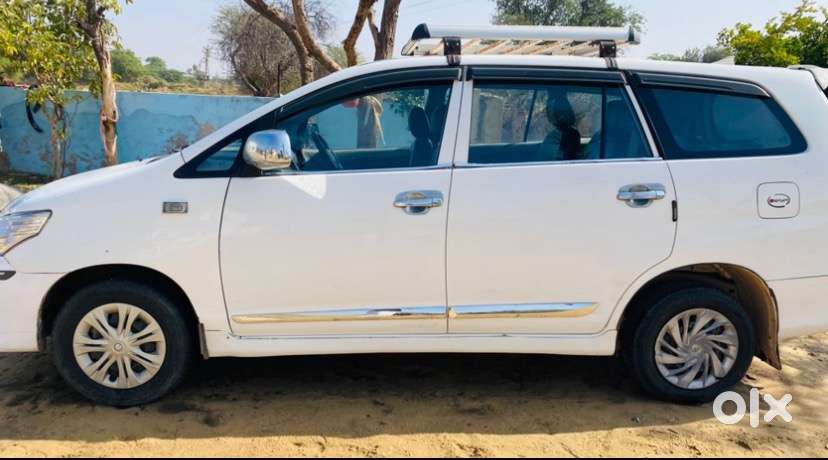 Toyota Innova Diesel 2012