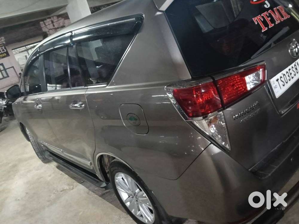 Toyota Innova Crysta 2.7 Gx Mt, 2018, Diesel