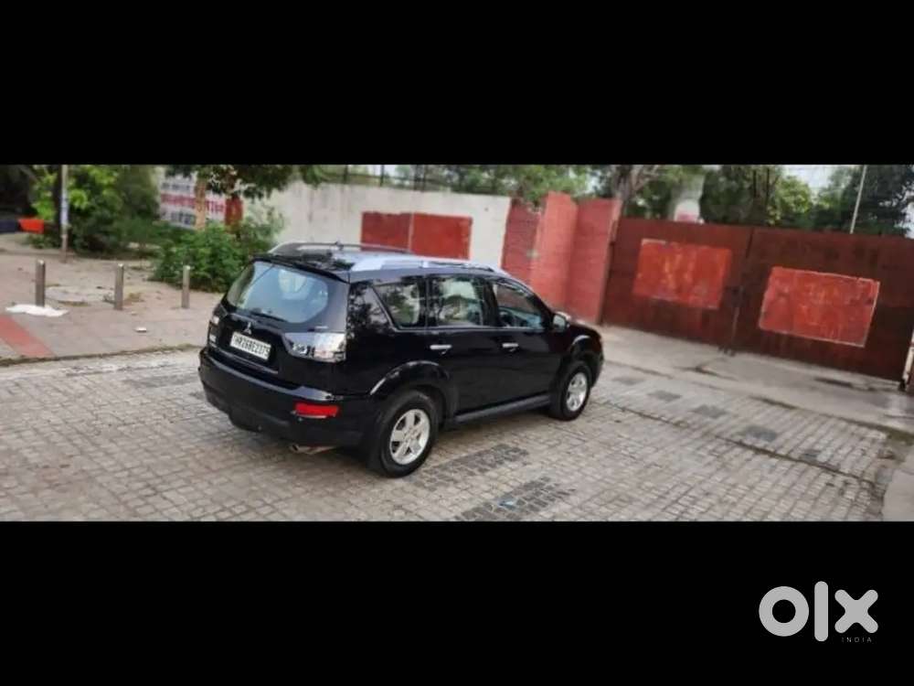 Automatic Black Outlander Noc Available