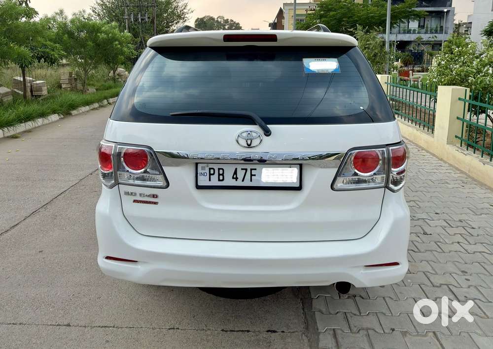 Toyota Fortuner 4x2 At 2.8 Diesel, 2014, Diesel