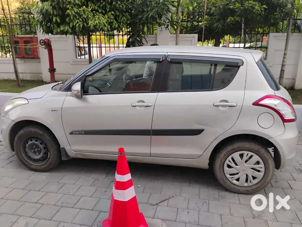 Maruti Suzuki Swift 2015 Petrol Well Maintained