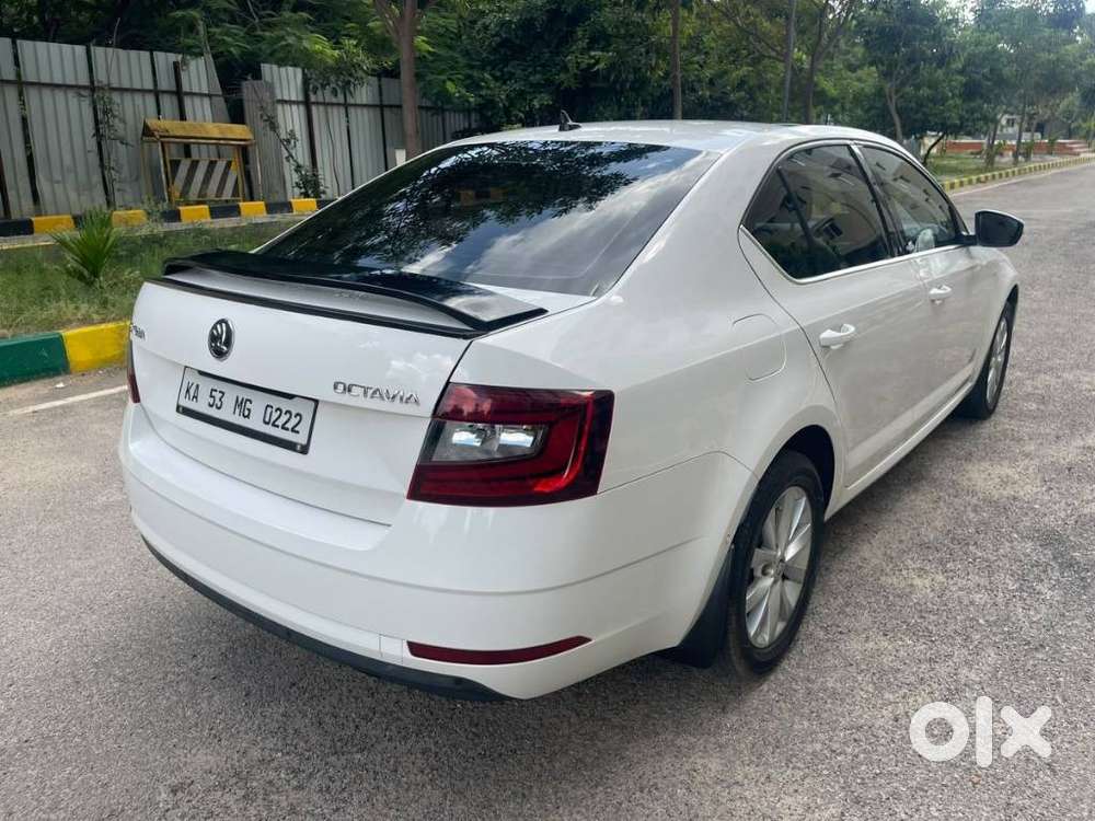 Skoda Octavia 1.8 TSI AT L K, 2019, Petrol