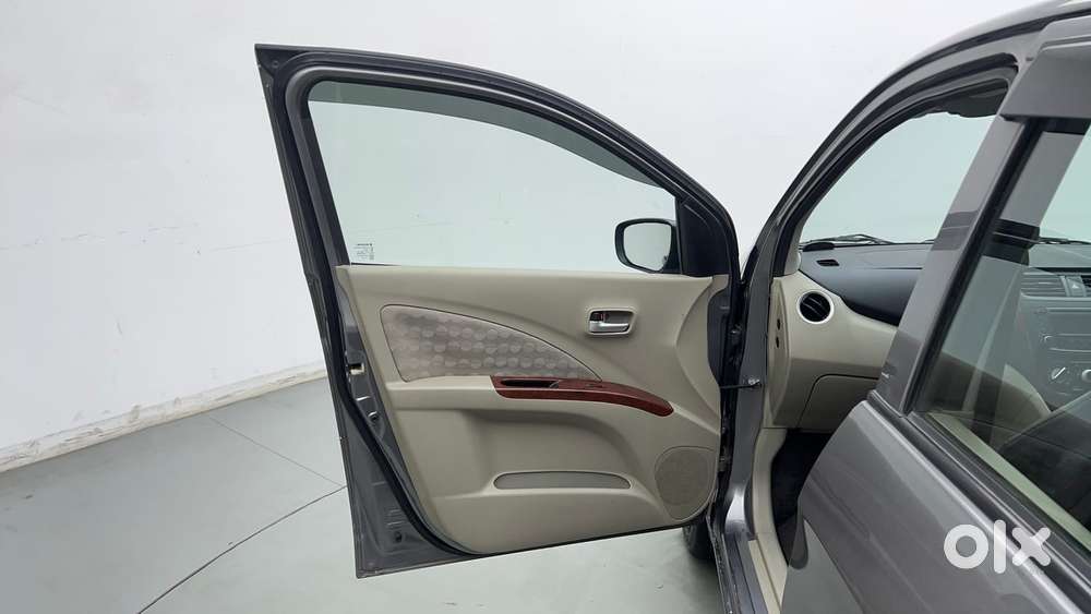 Maruti Suzuki Celerio Zxi Optional Amt, 2017, Petrol