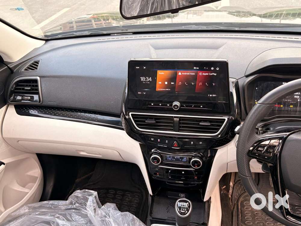 Mahindra Xuv 3xo Mx3 1.5 Diesel, 2025, Diesel