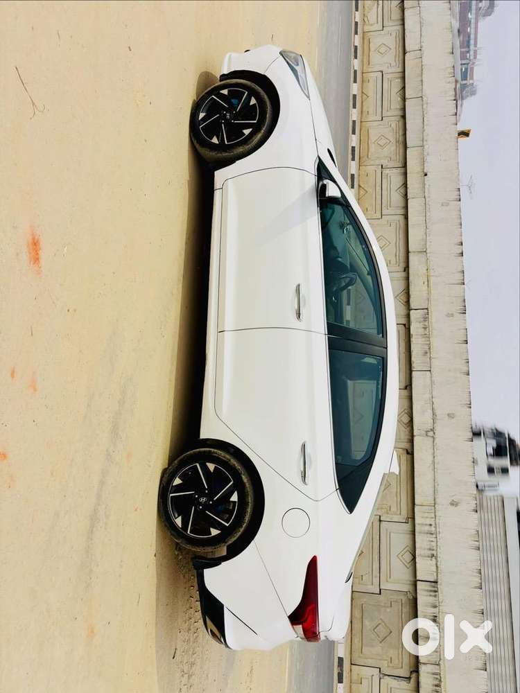 Hyundai Verna 2021 Diesel 135000 Km Driven