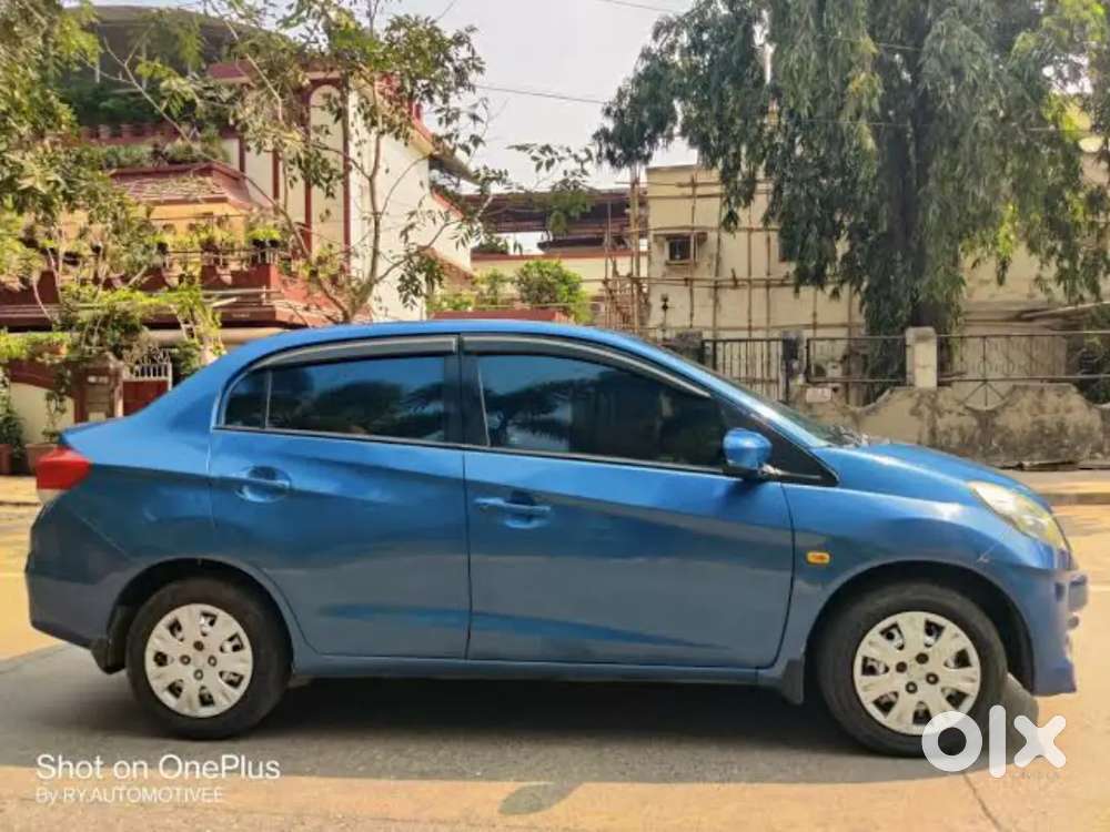 Honda Amaze 2014 Petrol Well Maintained