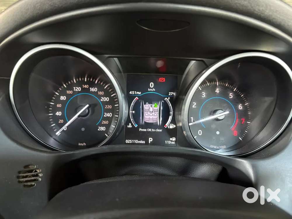 Jaguar Xe Portfolio 2019