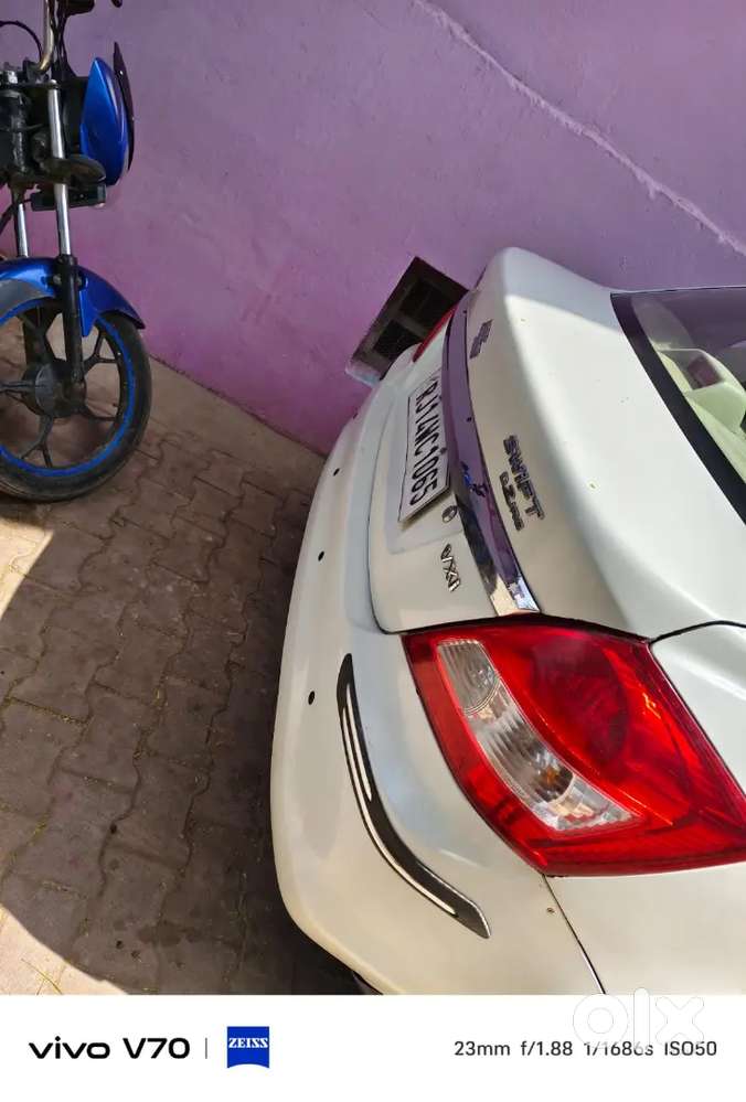 Maruti Suzuki Dzire 2017 Petrol 116000 Km Driven