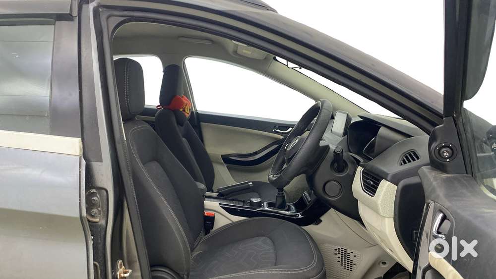 Tata Nexon 1.2 Revotron Xz Plus, 2020, Petrol
