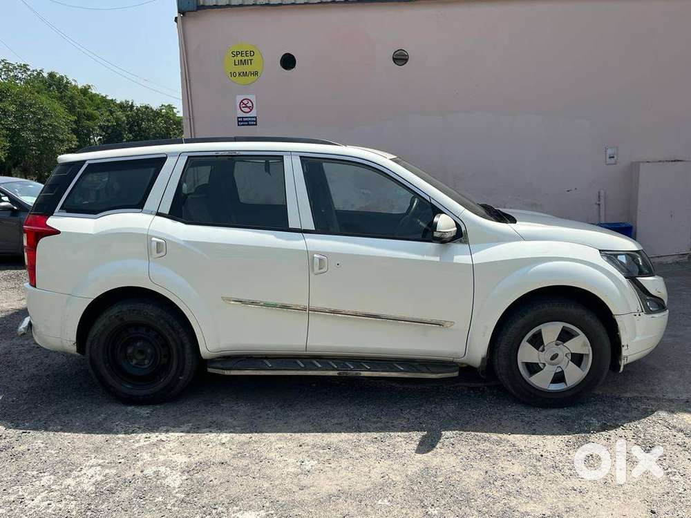 Single Hand Drive . Good Condition With Limited Running .