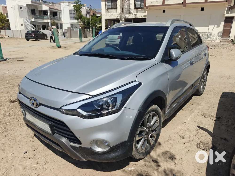 Hyundai I20 Active 2015 Diesel 96000 Km Driven Good Condition