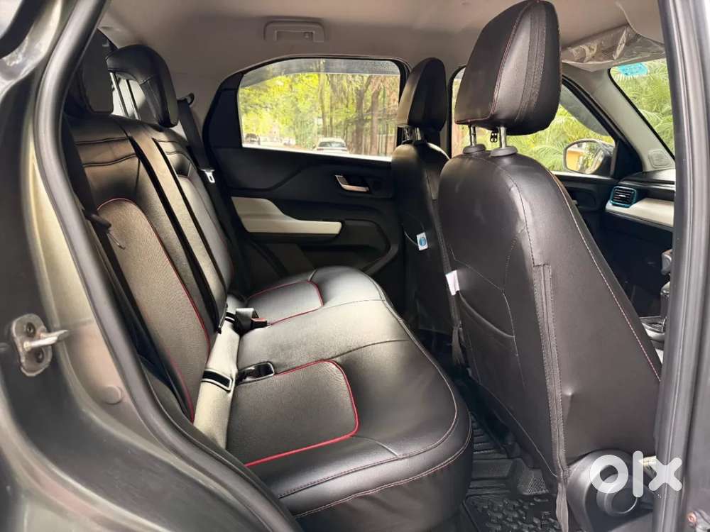 Tata Punch Creative Amt, 2022, Petrol