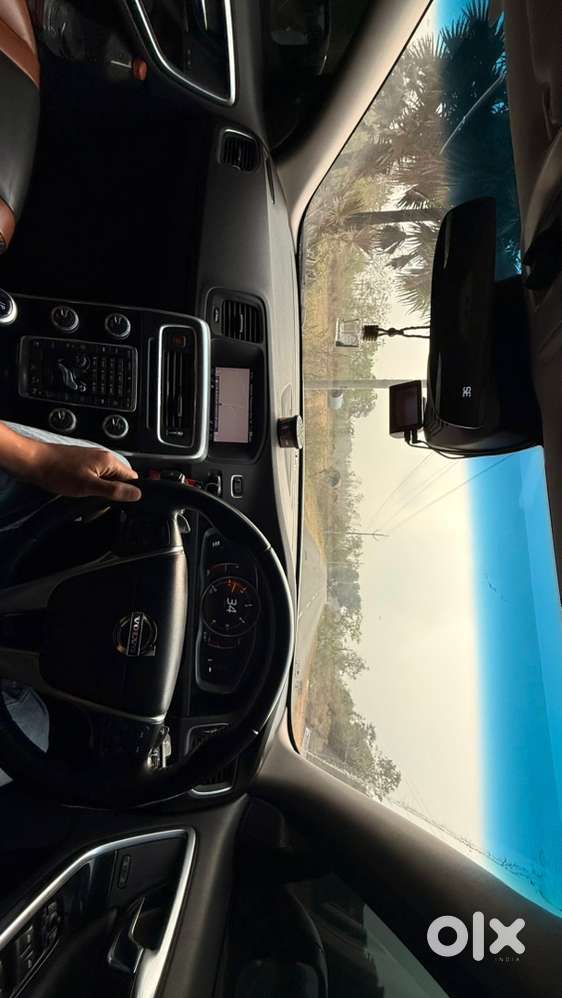 Volvo S60 Cross Country 2.4 Liter 5 Cylinder