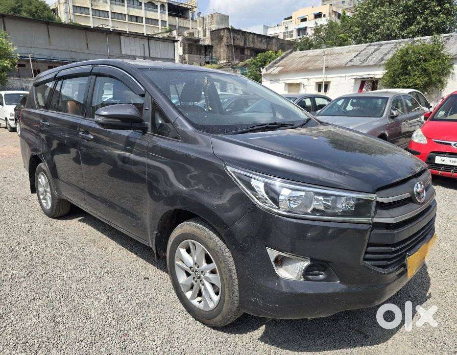 Toyota Innova Crysta 2.4 G Mt 8s, 2019, Diesel