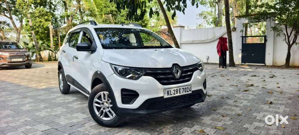 Renault Triber Rxl, 2022, Petrol