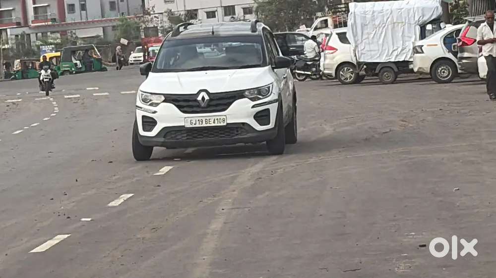 Renault Triber Facelift Rxe 2023