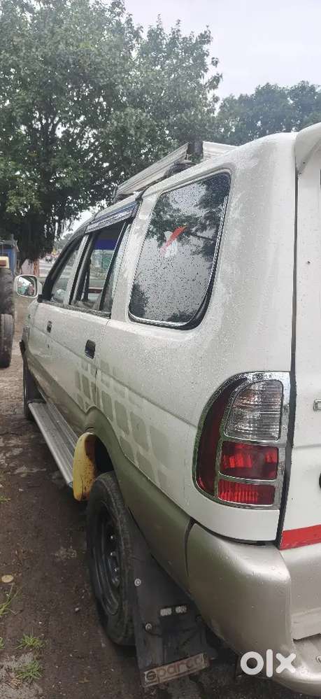 Chevrolet Tavera Lt 2012