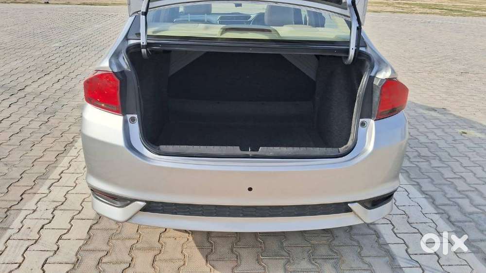 Honda City, 2017, Petrol