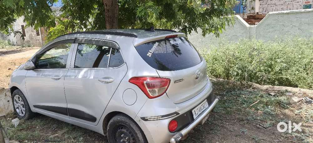 Hyundai Grand I10 2015 Diesel Car