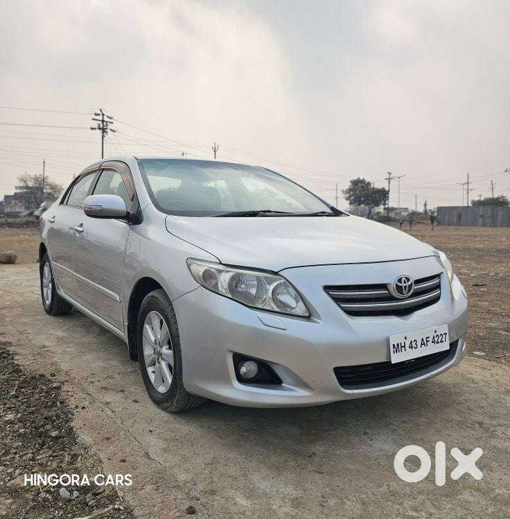 Toyota Corolla Altis 1.8g Limited, 2010, Petrol