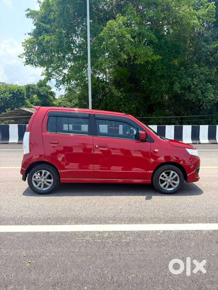 Maruti Suzuki Stingray Vxi Optional, 2015, Petrol