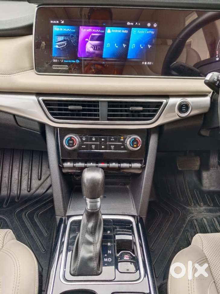 Mahindra Xuv700 2.2 Ax 7 Diesel At Luxury Pack Str, 2022, Diesel