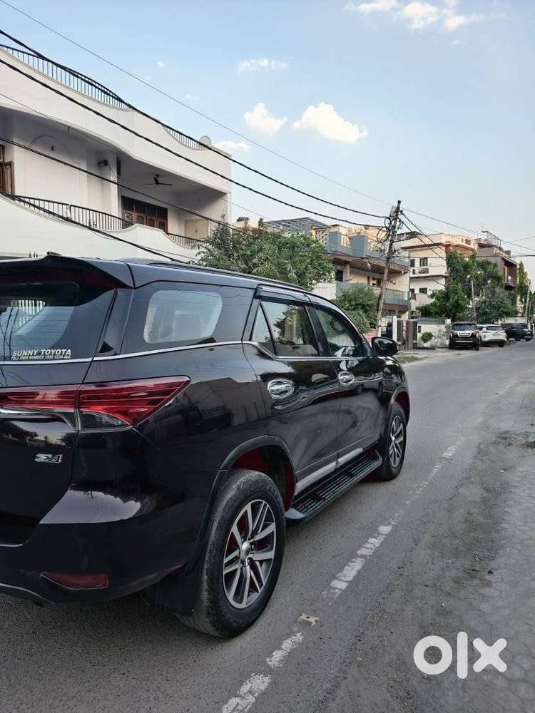 Toyota Fortuner 2011-2016 4x4 At, 2017, Diesel