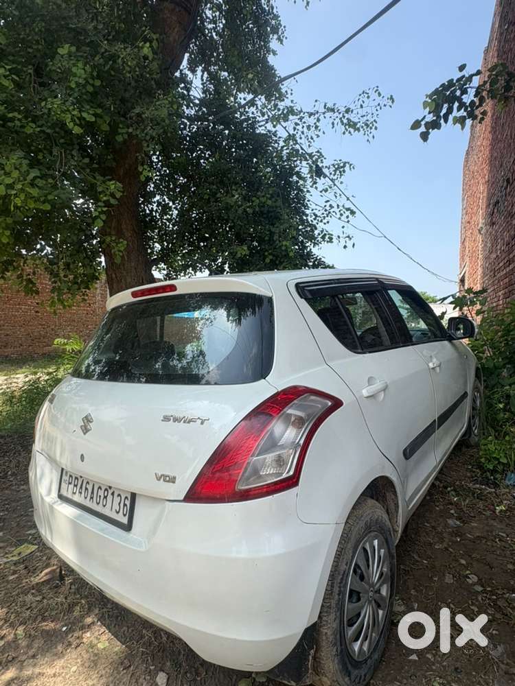 Maruti Suzuki Swift 2012