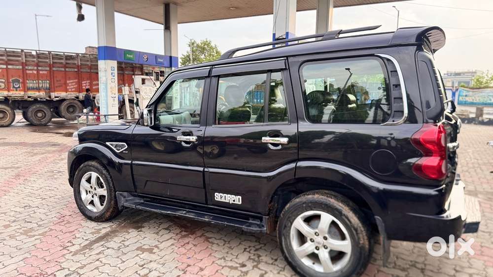 Mahindra Scorpio Diesel 99000 Km Driven