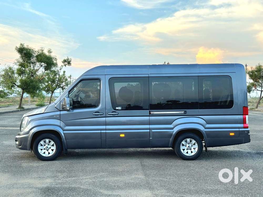 Force Motors Urbania 3350wb 10-seater, 2023, Diesel