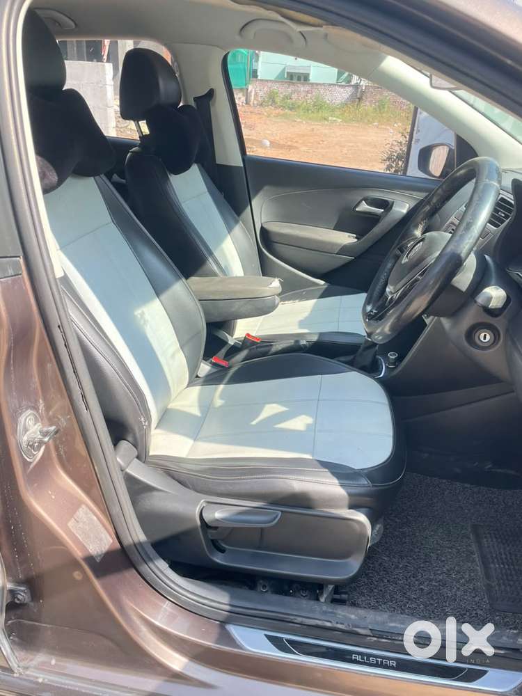 Volkswagen Polo Petrol Highline 1.2l, 2017, Petrol