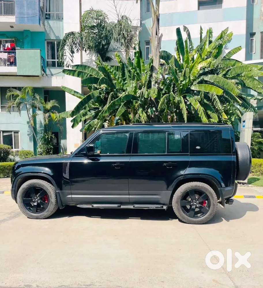 Land Rover Defender 2022