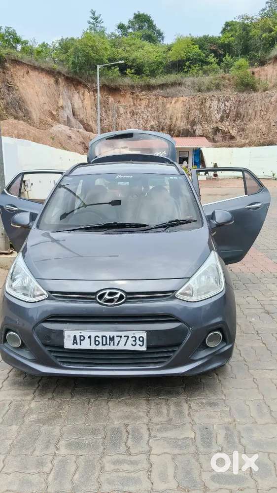 Hyundai Grand I10 2016 Diesel Well Maintained