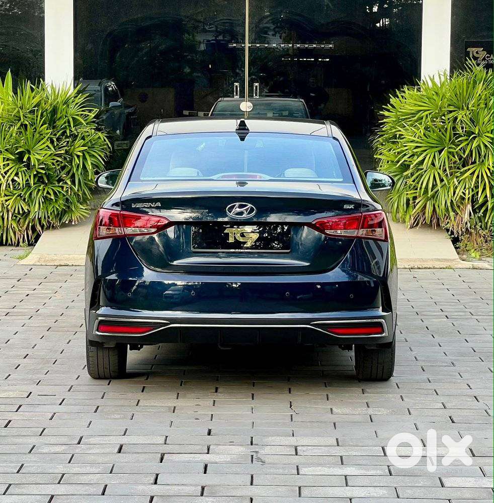 Hyundai Verna 1.5 Sx Diesel At, 2022, Diesel