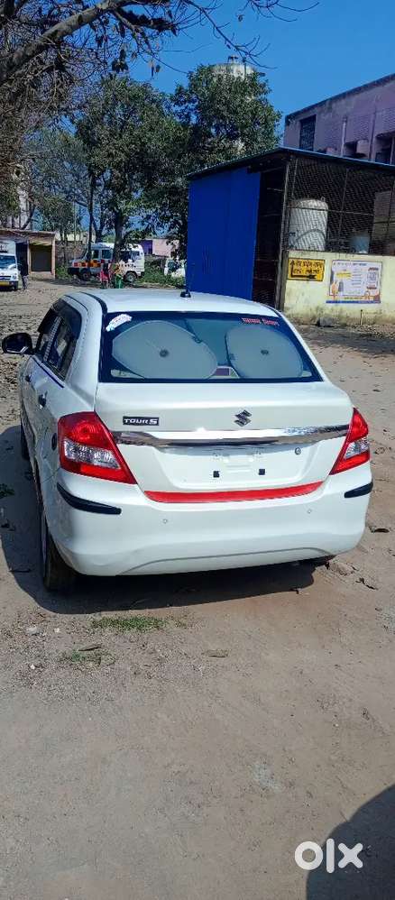 Maruti Suzuki Dzire 2021 Cng & Hybrids 98000 Km Driven