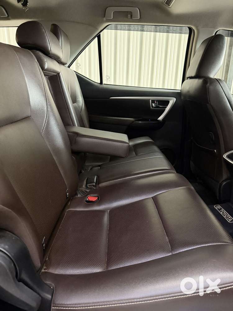 Toyota Fortuner 4x2 At 2.8 Diesel, 2020, Diesel