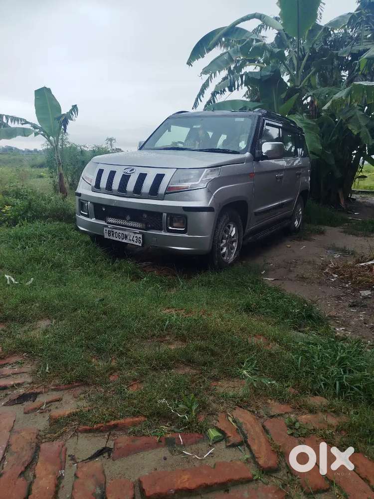 Mahindra Tuv 300 2017 Diesel 100000 Km Driven