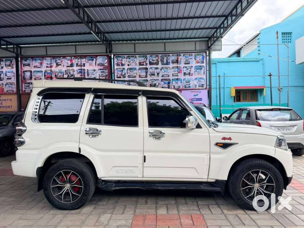 Mahindra Scorpio S6 Plus, 2015, Diesel