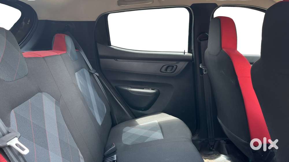 Renault Kwid 1.0 Rxt Amt, 2023, Petrol