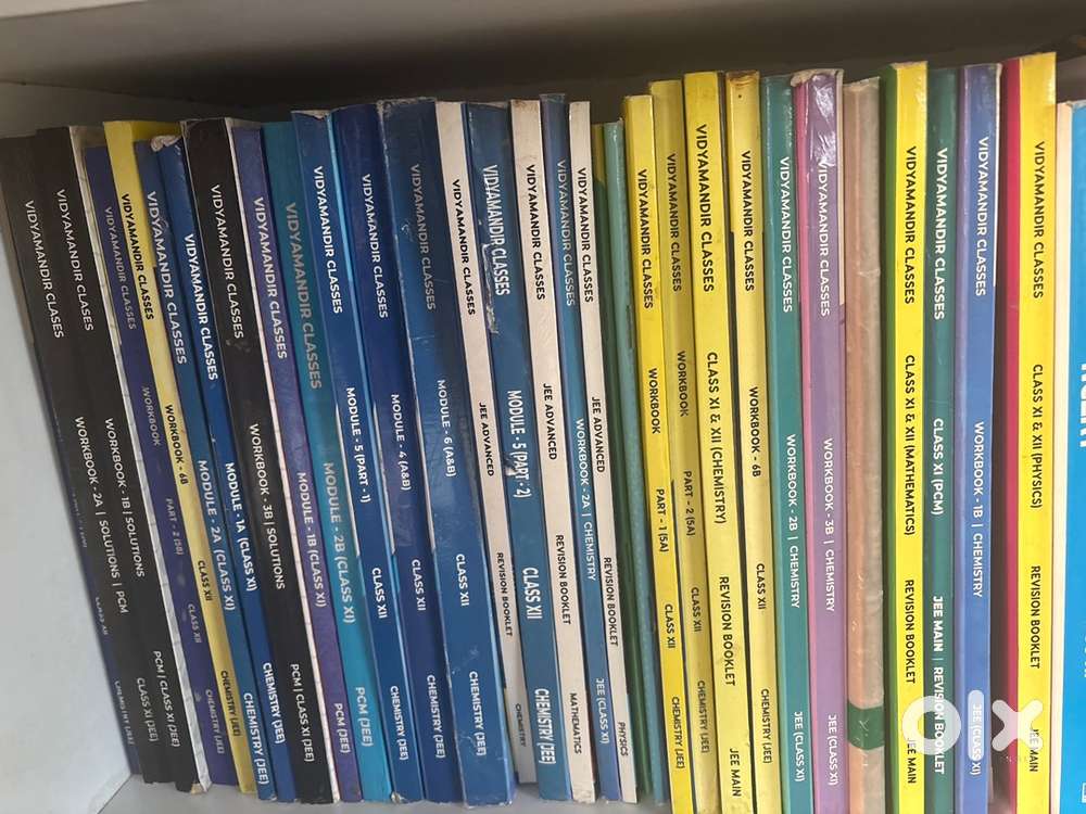 Full set of JEE Mains and Advanced study material from Vidyamandir