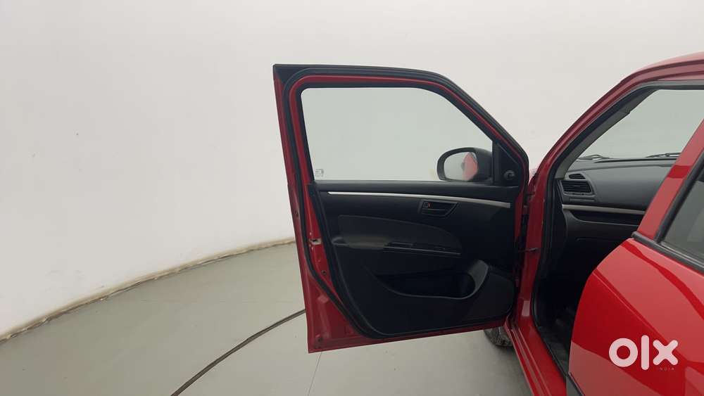 Maruti Suzuki Swift 1.2 Lxi (o), 2015, Petrol