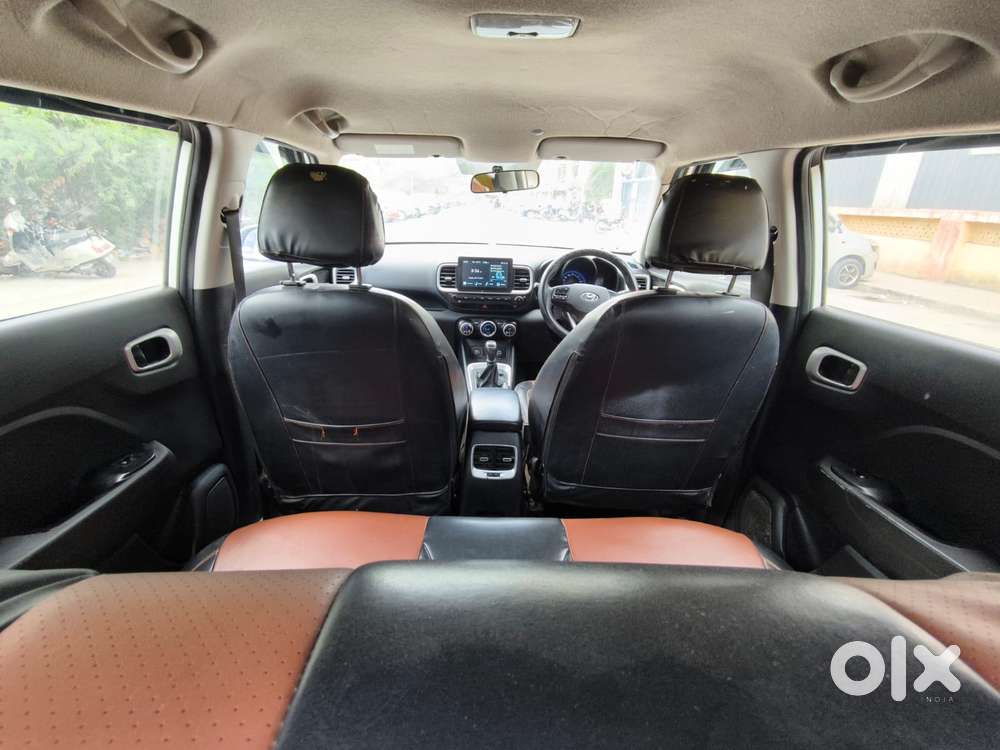 Hyundai Venue S Plus Mt 1.2 Kappa, 2020, Cng & Hybrids