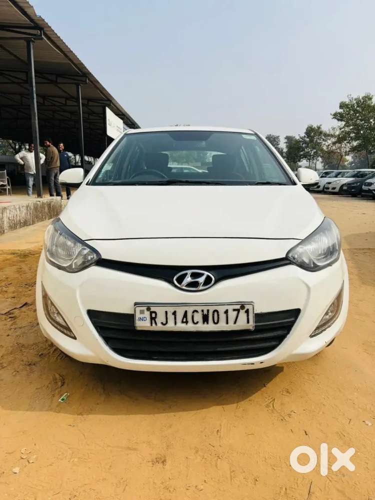 Hyundai I20 2013 Petrol 40000 Km Driven