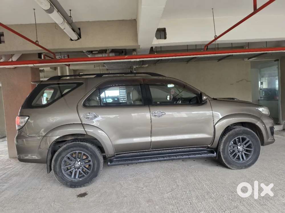 Toyota Fortuner 4x2 At, 2015, Diesel