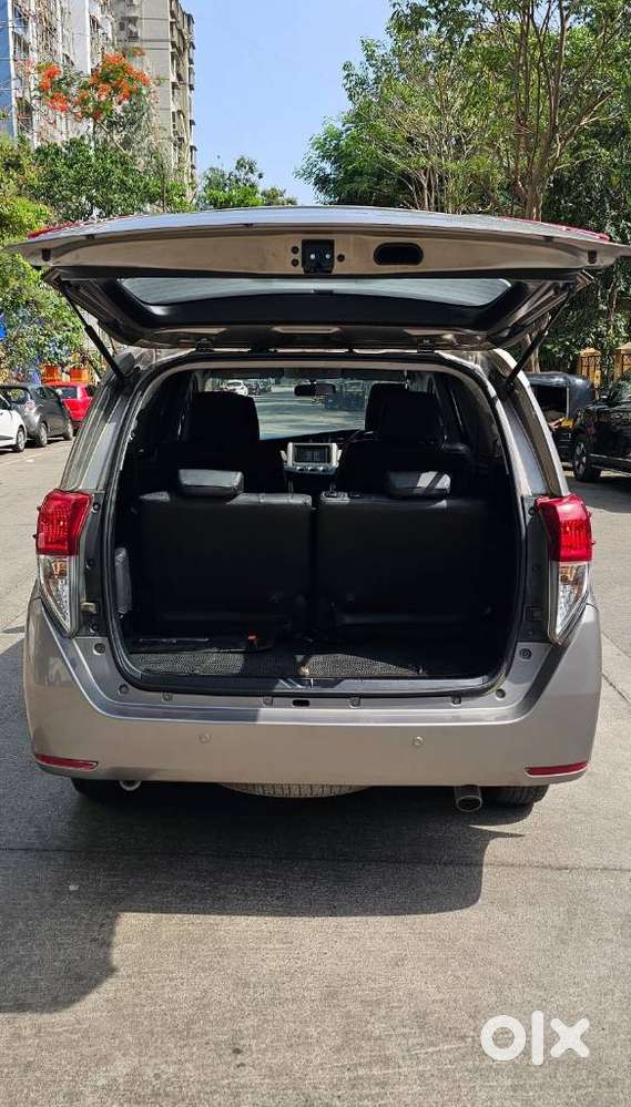 Toyota Innova Crysta 2.8 Gx At, 2017, Diesel