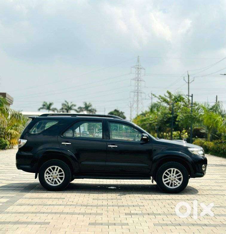 Toyota Fortuner 3.0 4x2 Automatic, 2014, Diesel