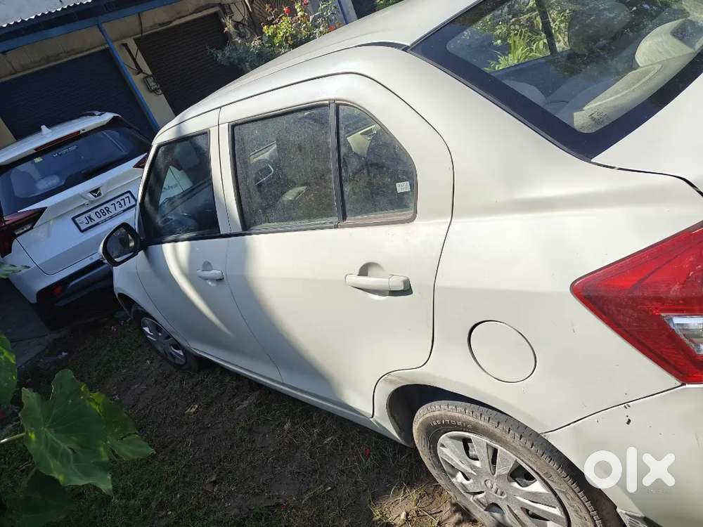 Maruti Suzuki Swift Dzire 2012